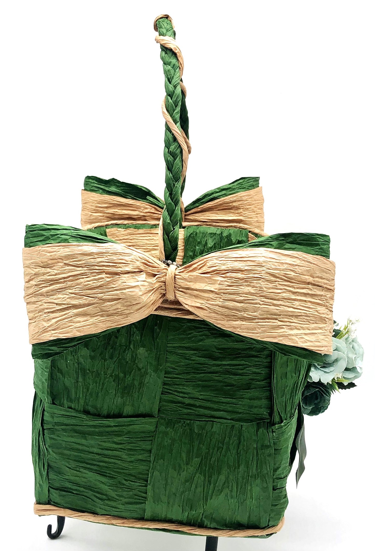 Green Hand-Woven Storage Basket - Eco-friendly (made with twisted raffia paper)